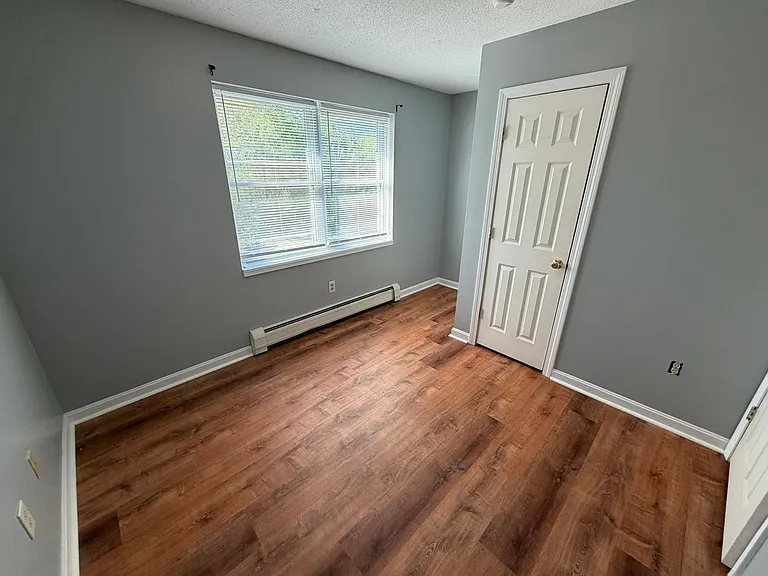 236 Hamilton St — Photo 20