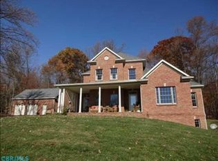 5694 Chatham Rd, Granville, OH 43023