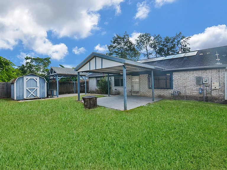 3722 Brier Gardens Dr — Photo 43