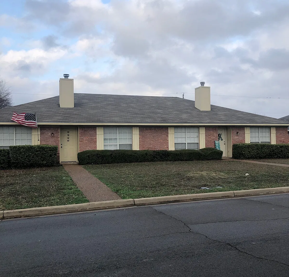 3 bed, 1392 sqft, $1,595 — Photo 1
