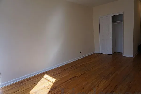 Rented by Lindemar LLC | media 30