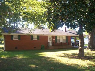 541 Ridgeway Dr, Bolivar, TN 38008