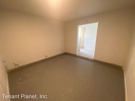 5th image of 9206-08 Pinkard Ln