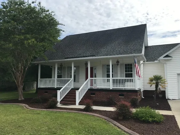 141 Travis Hill Rd, Moncks Corner, SC 29461