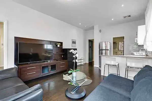 Rented by Oxford Property Group | media 2