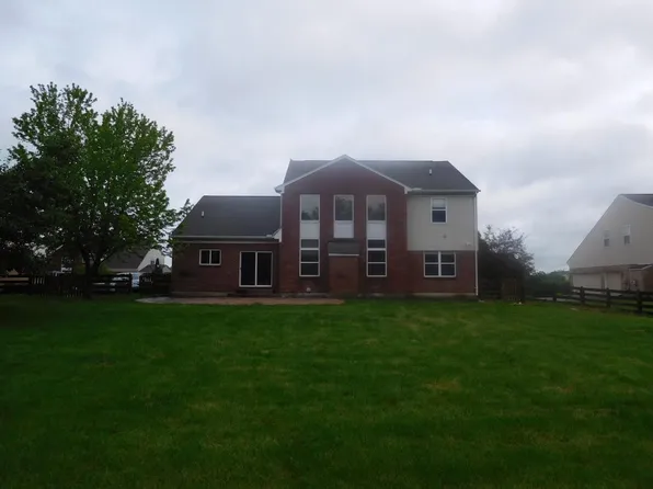 15 Dinsley Pl, Springboro, OH 45066
