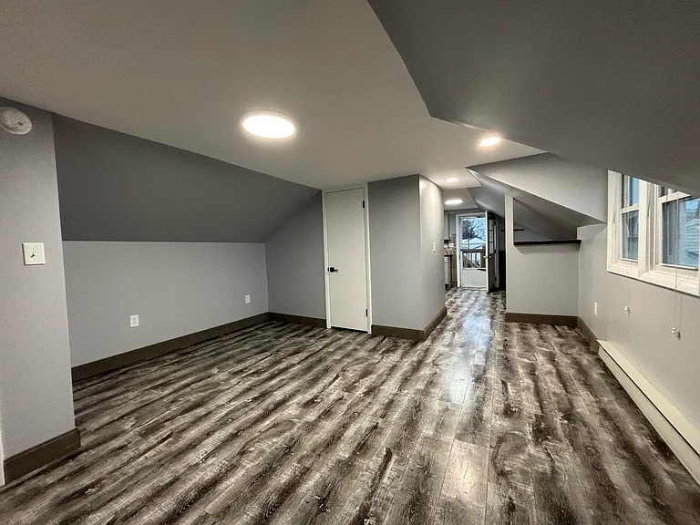 24 Fisher Ave #C — Photo 1