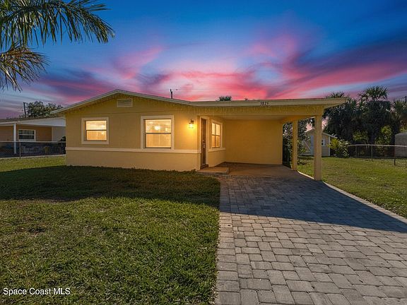 2nd image of 3875 Smart St