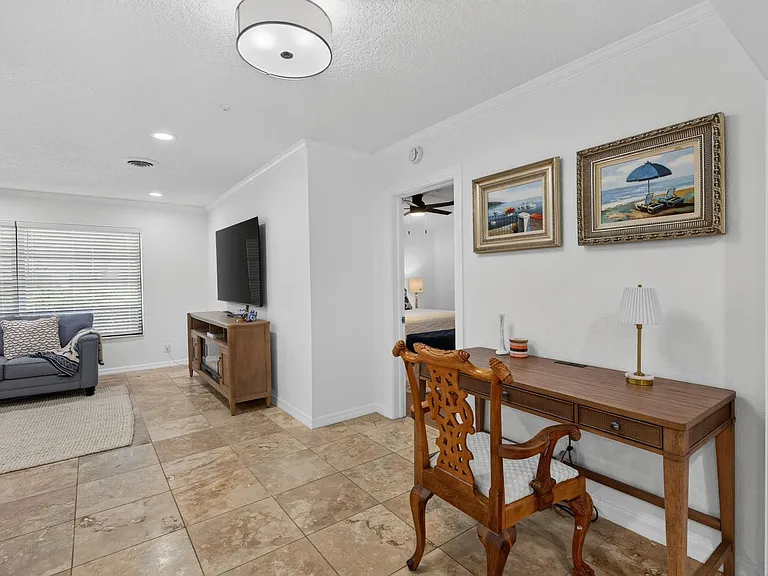 4431 NE 28th Ave — Photo 46