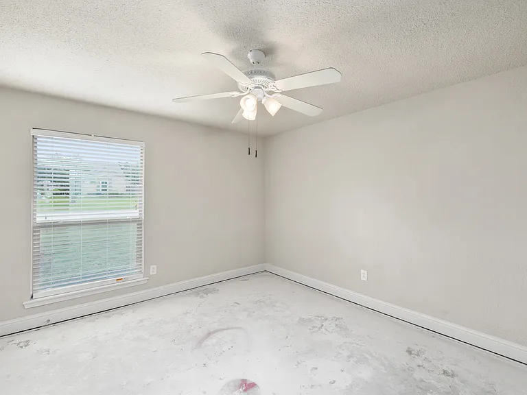 6728 Fair Meadows Dr — Photo 13