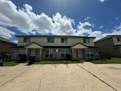 4304 Sylvia Dr Photo 1