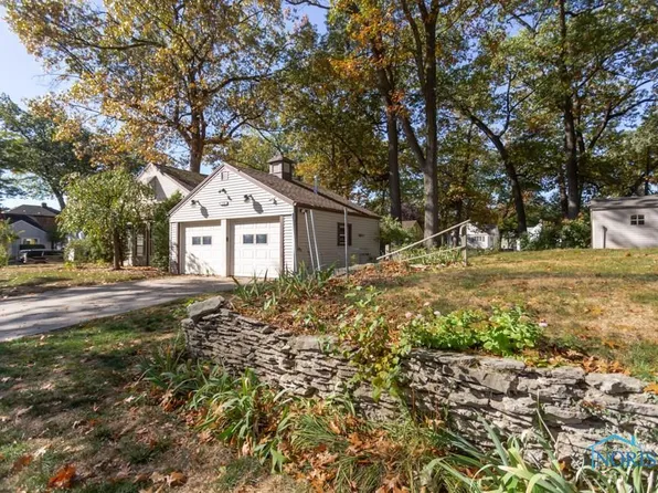 2704 Thoman Pl, Toledo, OH 43613