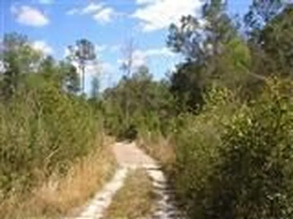 1896 Cherrytree Rd NE, Winnabow, NC 28479