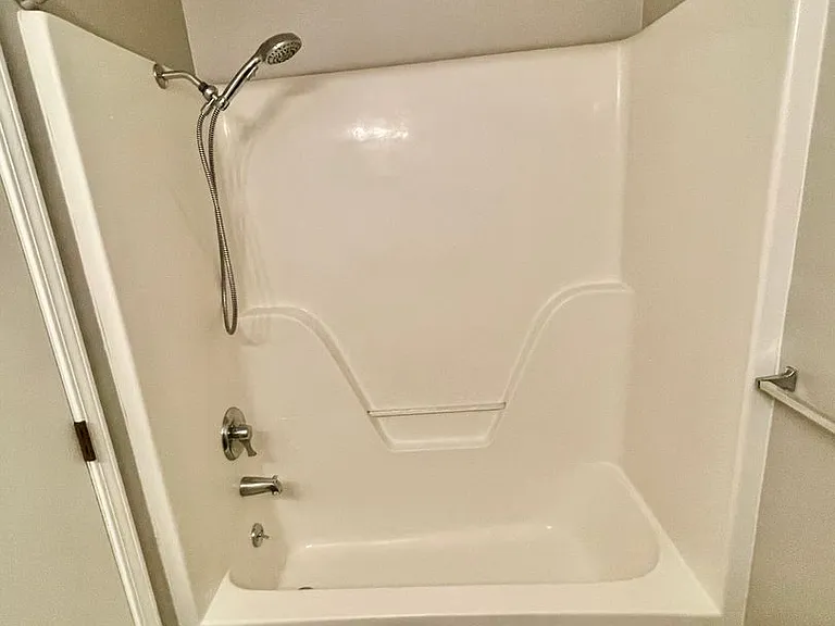 616 E Barbara Ct — Photo 15