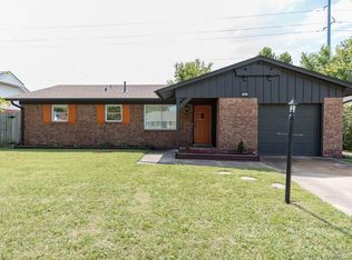 12016 E 35th St, Tulsa, OK 74146
