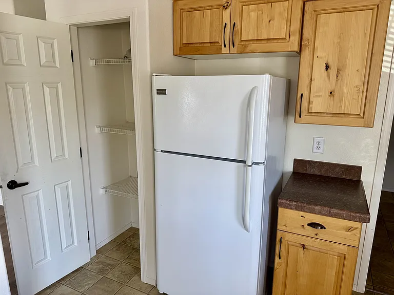 1015 Oak St #75 — Photo 5