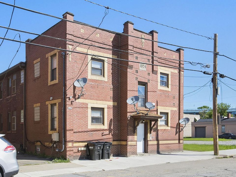 1st image of 325 Ella St APT 6