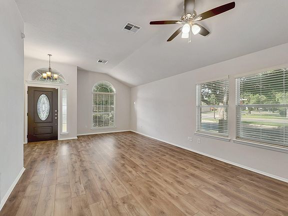 5th image of 14440 Mowsbury Dr