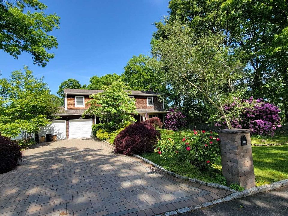 1st image of 2811 Pine Avenue