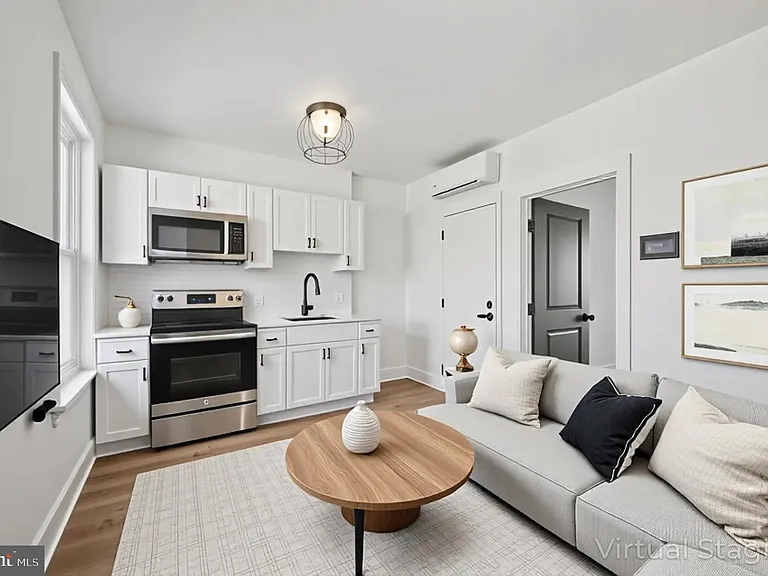 1217 N 28th St #3 — Photo 1