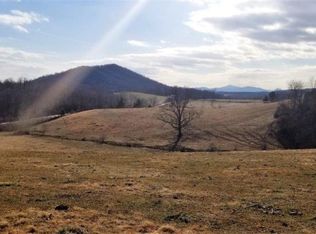 342 Chestnut Ridge Rd, Roseland, VA 22967