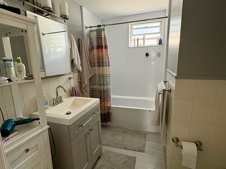 3 Carlisle St #3 — Photo 10