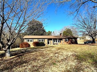 5343 River Bend Rd, Claremont, NC 28610