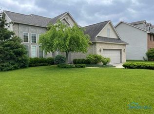 775 Meadowview Dr, Findlay, OH 45840