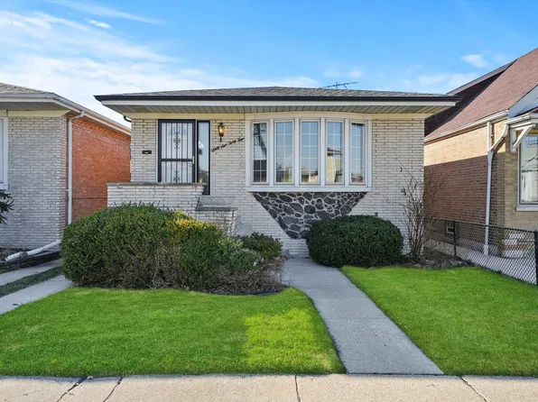 6944 S Komensky Ave, Chicago, IL 60629