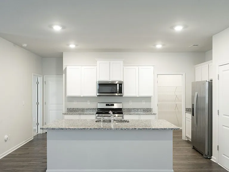 6065 Beadlow St — Photo 7
