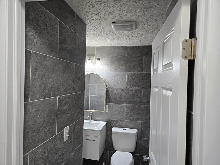 5785 Tibet Dr — Photo 10