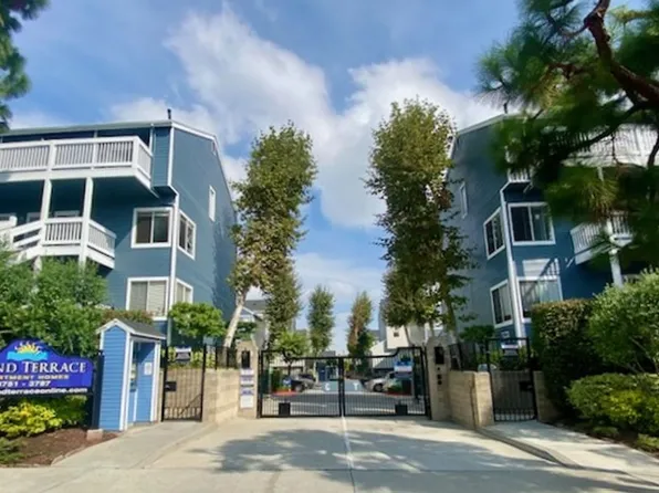 The Grand Terrace Apartments