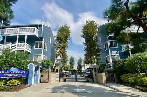 The Grand Terrace Apartments Photo 1
