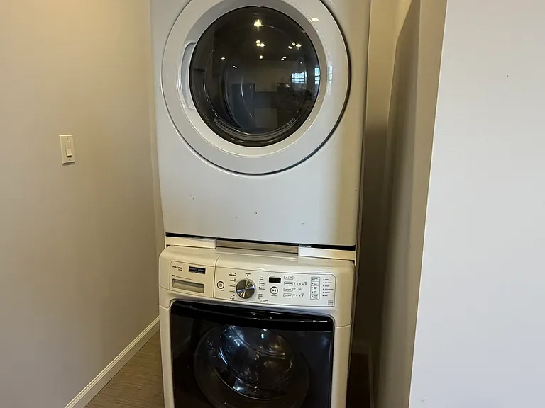 30-36 Steinway St #3 — Photo 5