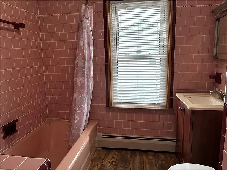 56 Hatfield St — Photo 15