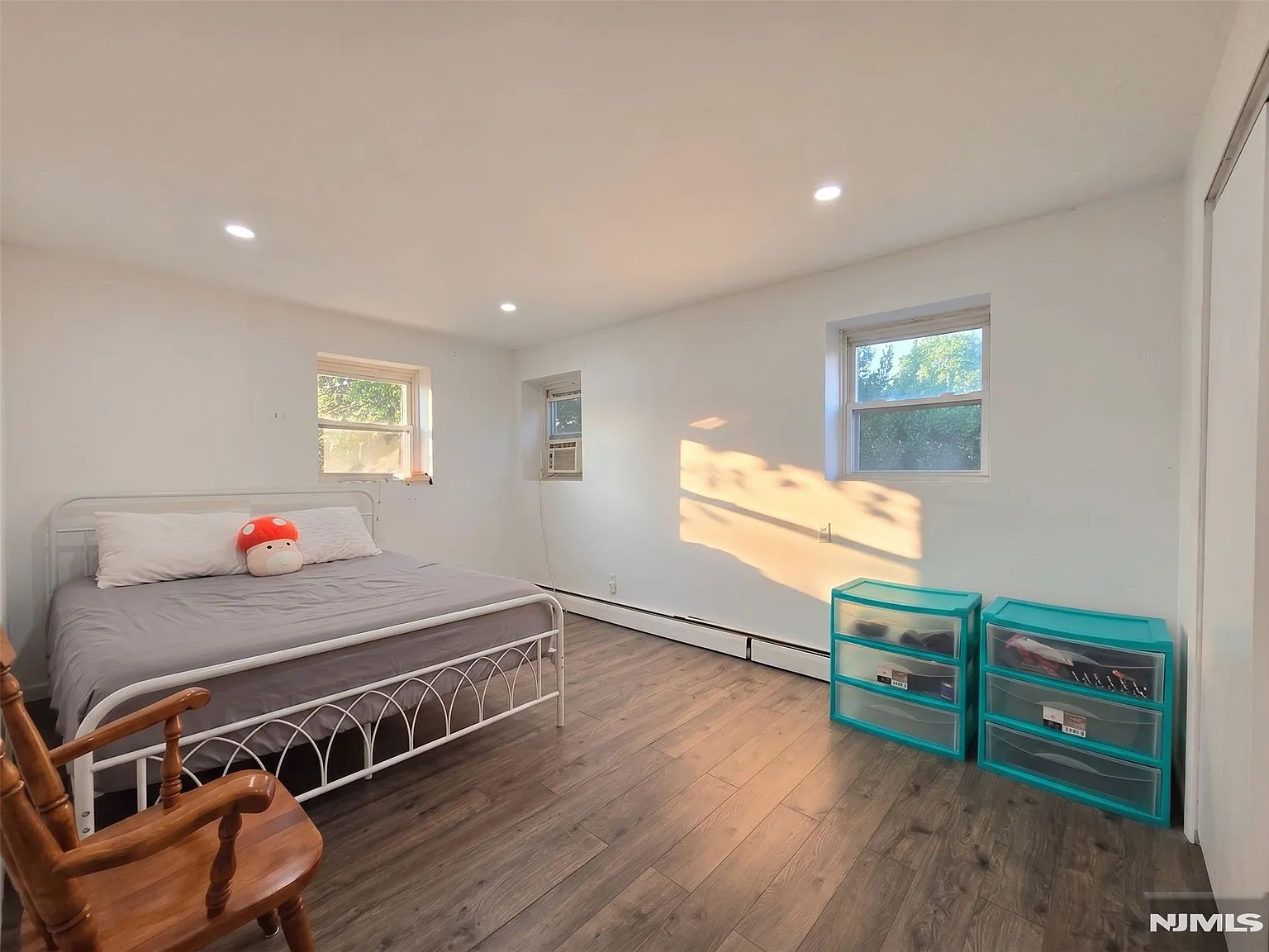 2 bed, $2,200 — Photo 4