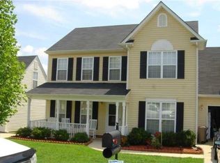 2228 Ballingarry Dr, Statesville, NC 28625