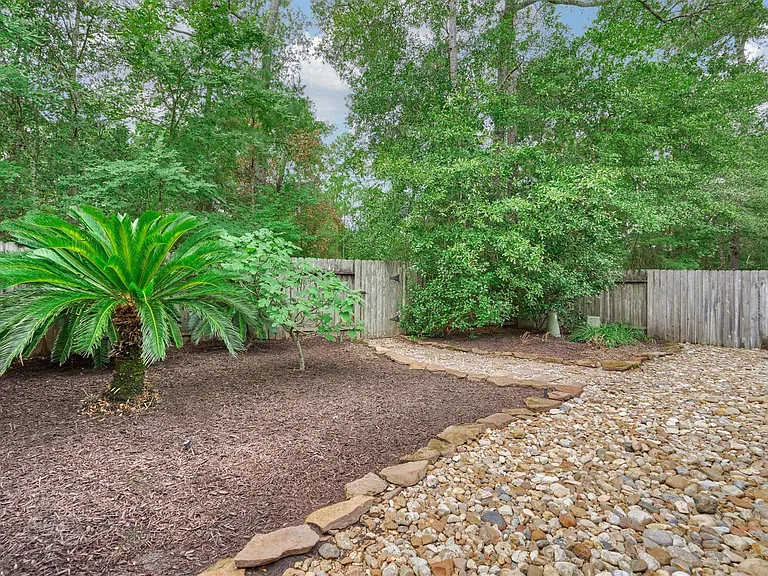 15 Cobble Gate Pl — Photo 36