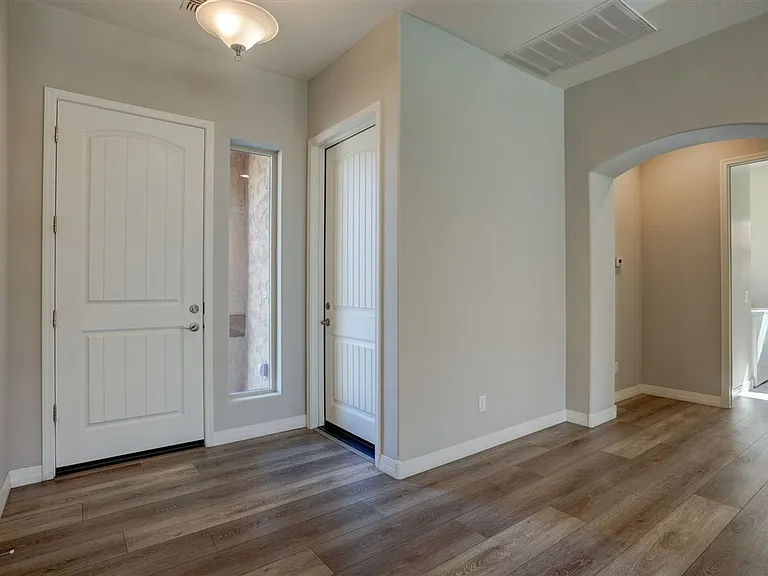 6185 E Beecher Loop — Photo 4