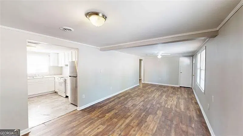 4 bed, 1656 sqft, $1,700 — Photo 3