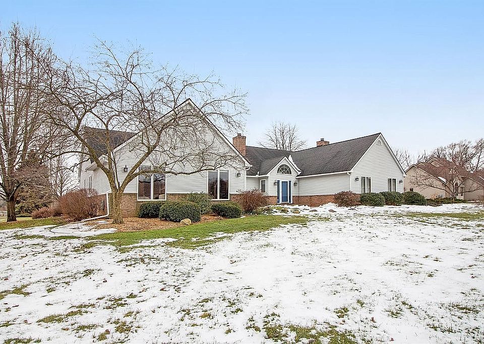 1st image of 3167 Golfview Dr