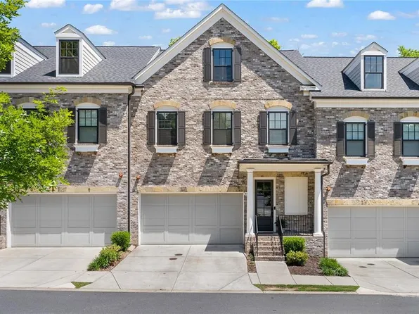 4013 Eamont Ln, Sandy Springs, GA 30328