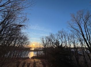 51XX Waterbury Rd, Mound, MN 55364