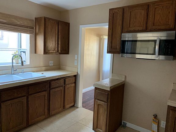 4th image of 3516 Homeland Dr