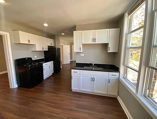 4500 S Honore St #2R Photo 1