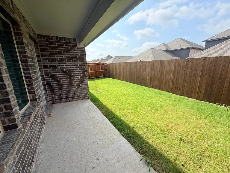 1313 Hopes Lake Dr — Photo 12