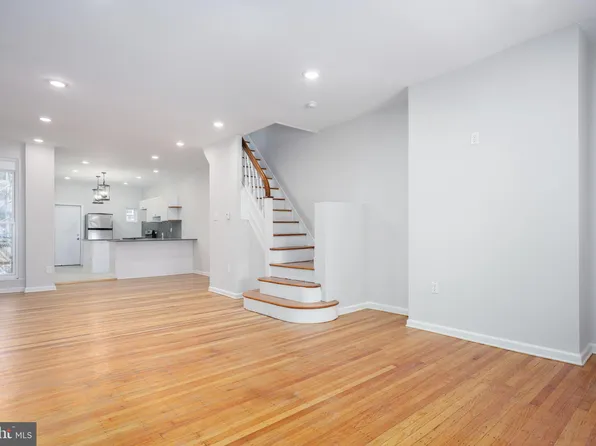 1412 S 55th St, Philadelphia, PA 19143