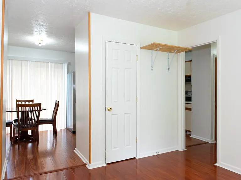 6205 Fieldcrest Dr — Photo 5