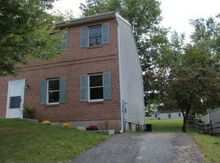 220 Hampton Dr, Birdsboro, PA