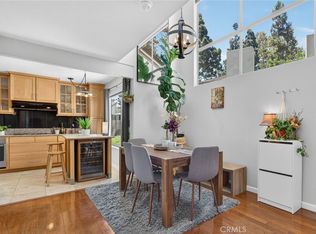 1270 Cabrillo Park Dr APT D, Santa Ana, CA 92701